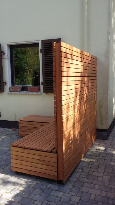 Realisation von Wünschen mit handwerklich gefertigten Sondermöbeln vom Zimmermann Holz-Michel